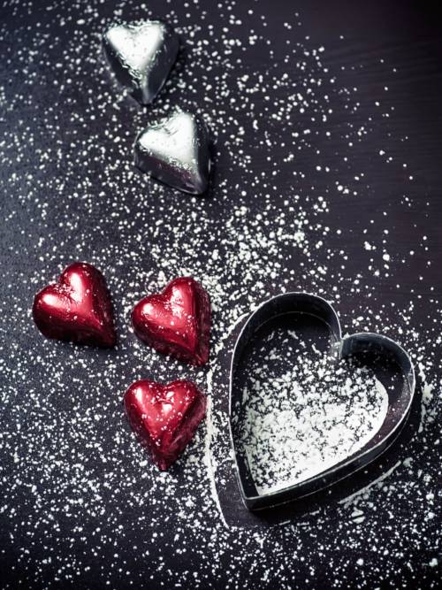 Chocolate and sugar hearts wallpaper