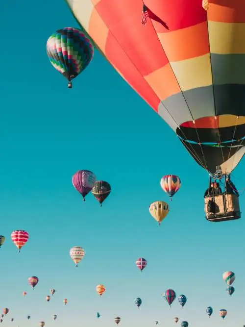 Hot air balloons wallpaper