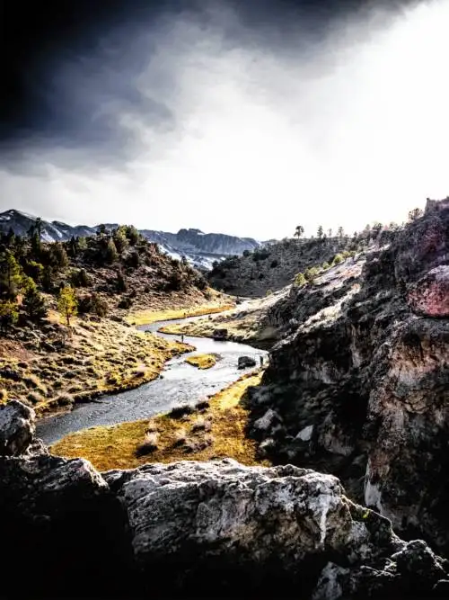 Hot Creek geological site wallpaper