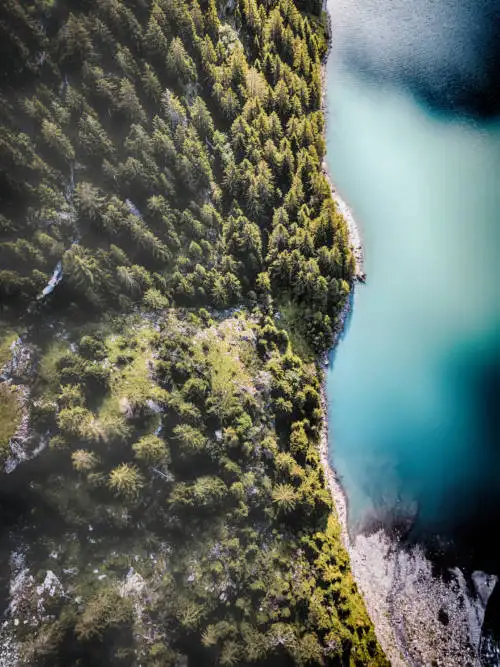 Oeschinen lake in Switzerland wallpaper