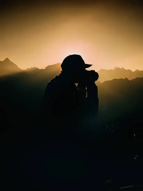 Photographer silhouette wallpaper