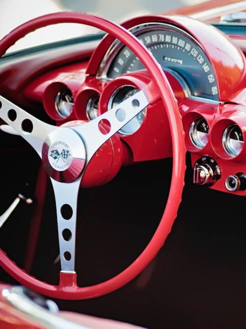 Rotes Corvette-Lenkrad Wallpaper für Handys und Tablets