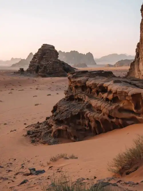Wadi Rum desert wallpaper