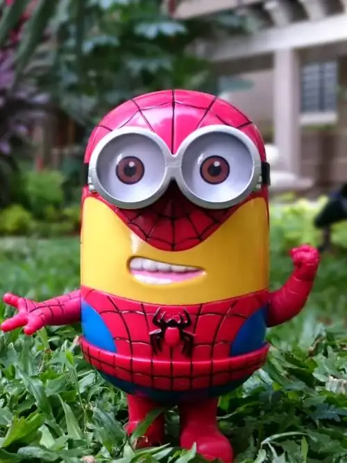 Minion van Spiderman