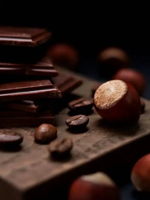 Chocolade met koffie en noten